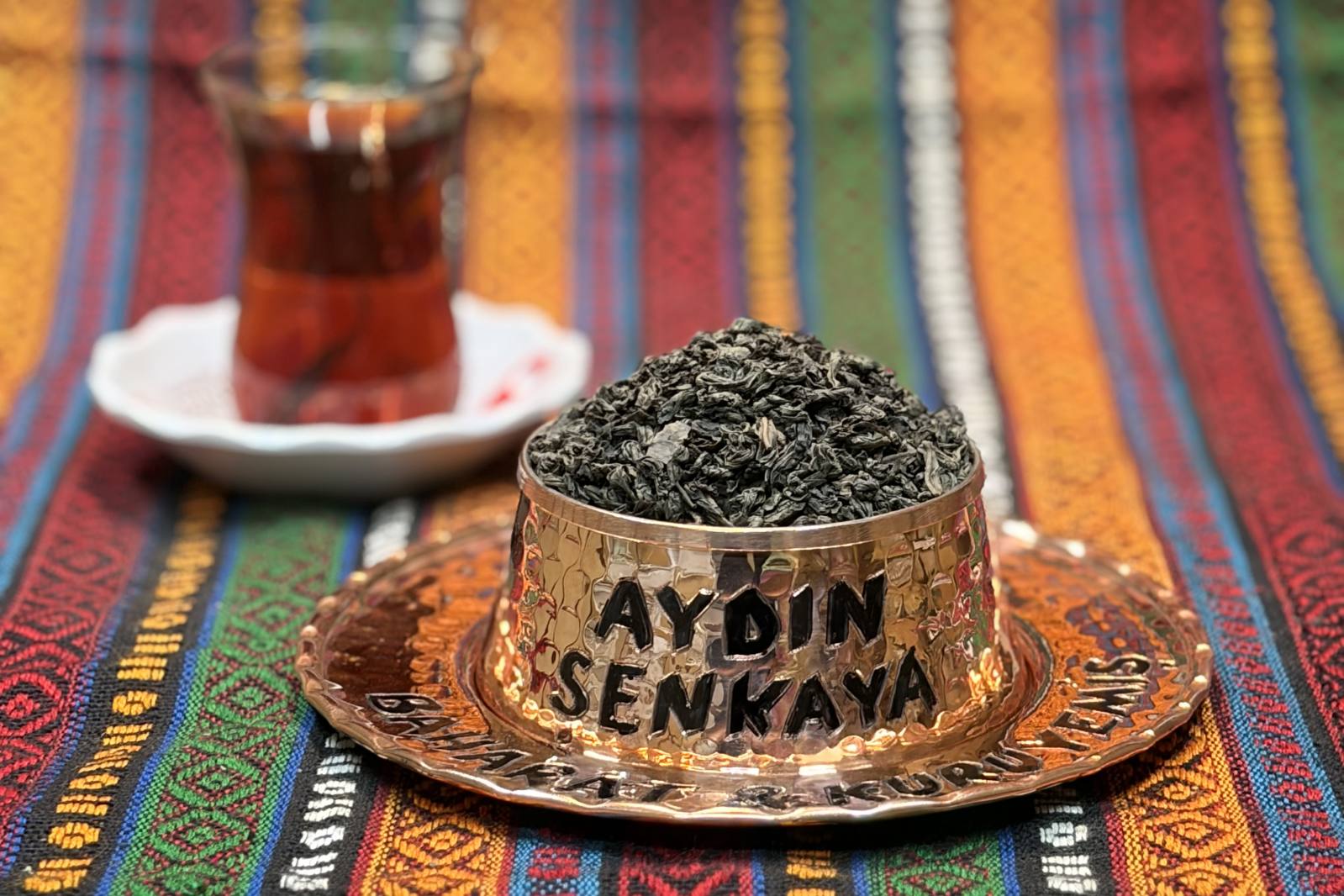 KAÇAK ÇAY ( CEYLON ÇAY )